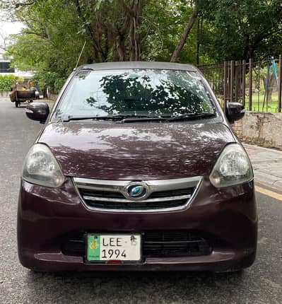 Daihatsu Mira 2012