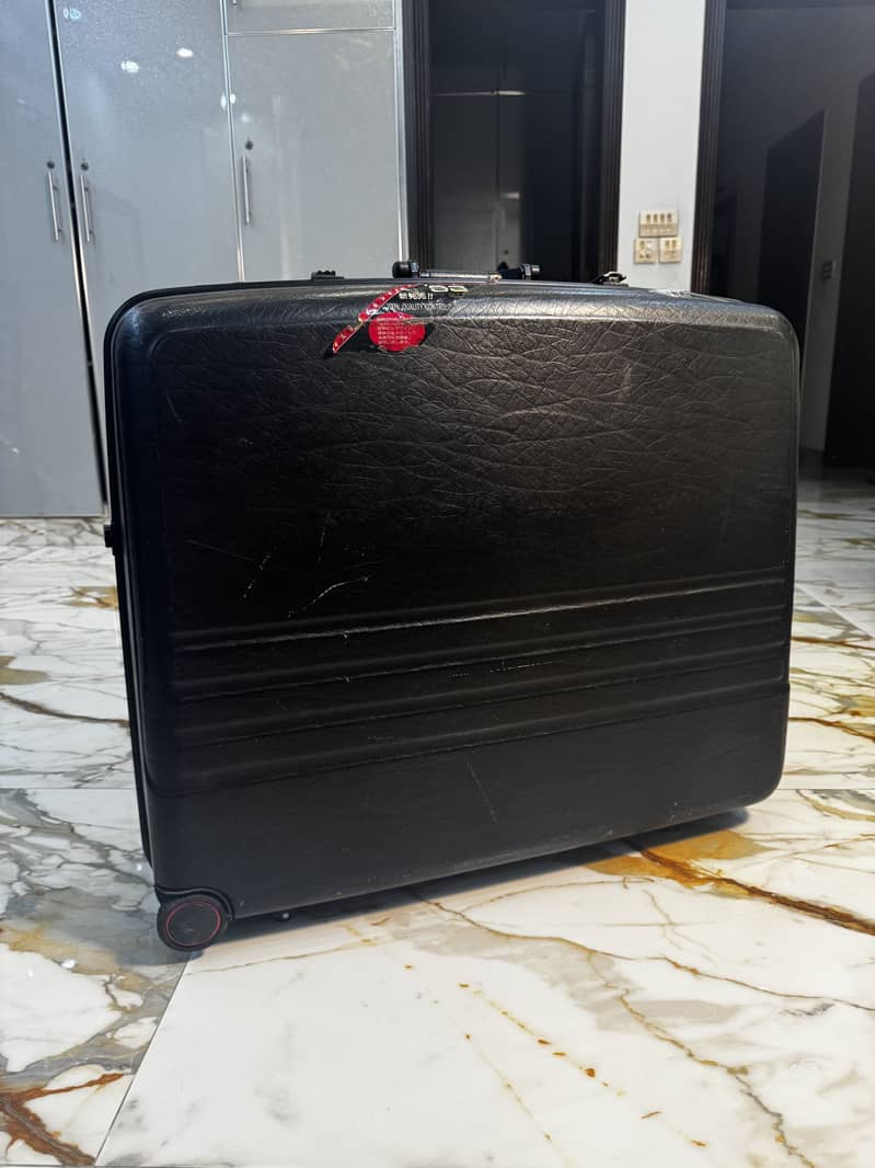 Imported Suitcase 0