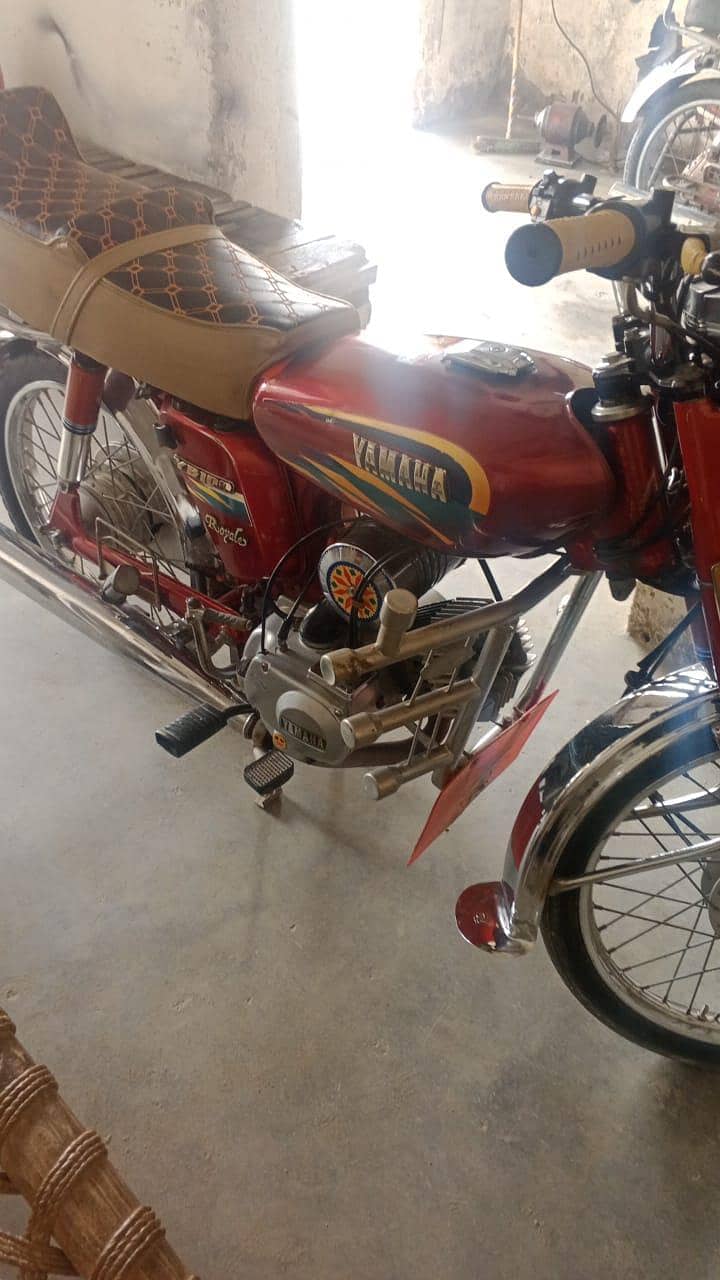 Yamaha 2000 Model 5