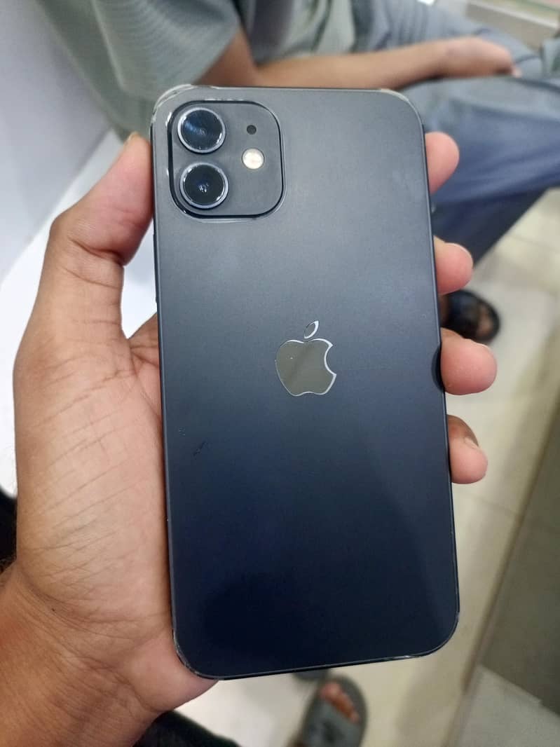 Apple iPhone 12 0
