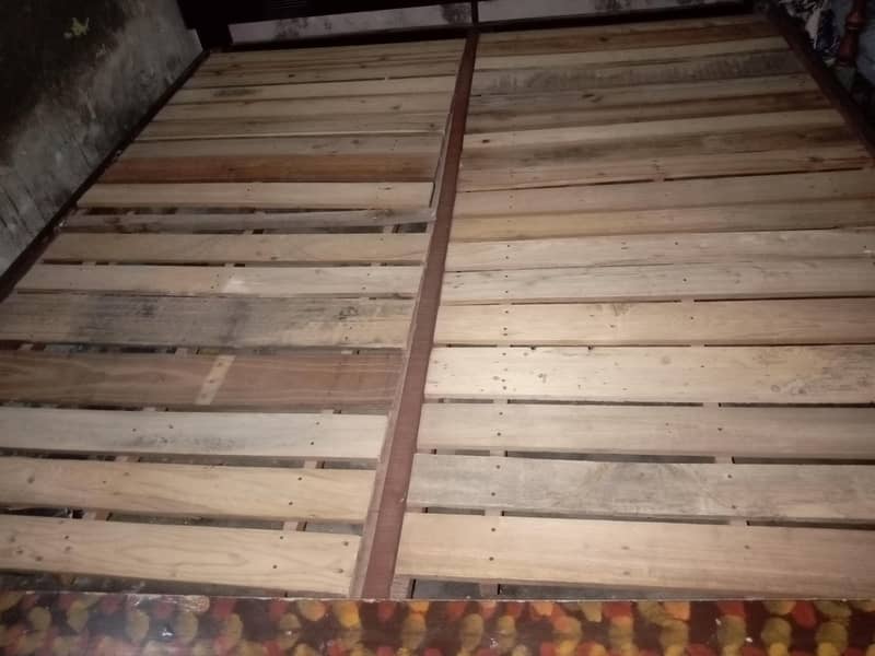 bed selling 2