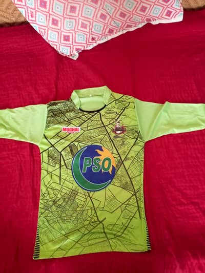 this is lahore qalander jersey for sale season 9