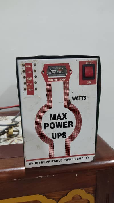 UPS 24 volt. 500-1000 watts (Desi)