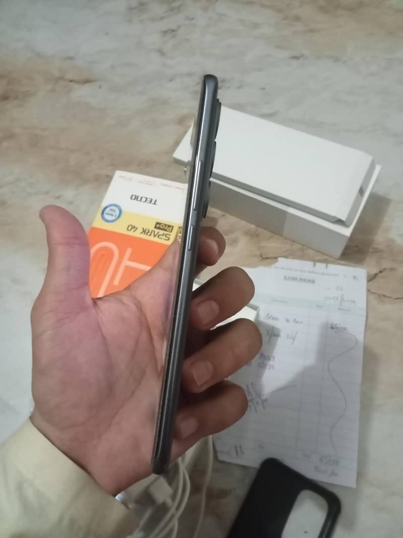 Spark 40 pro plus 4