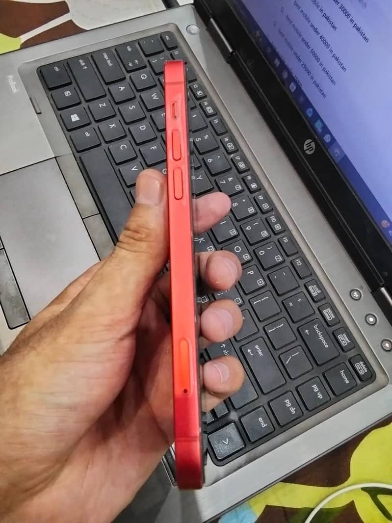 Apple iPhone 12 3