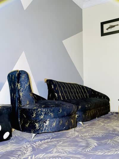 7 Seater Sofa Set + Table
