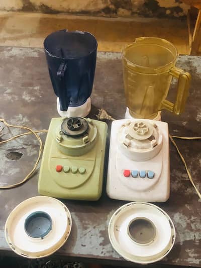 2 Blenders for sale
