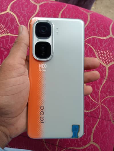 Vivo iQOO Neo10