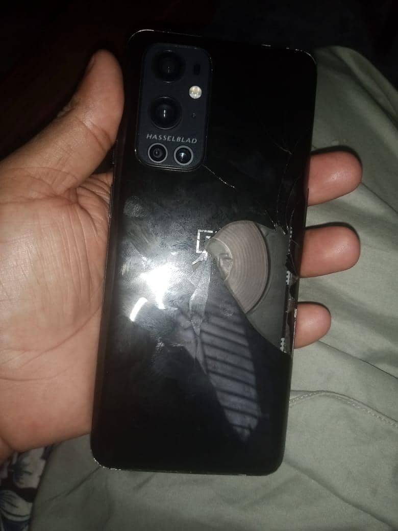 One Plus 9 Pro 3