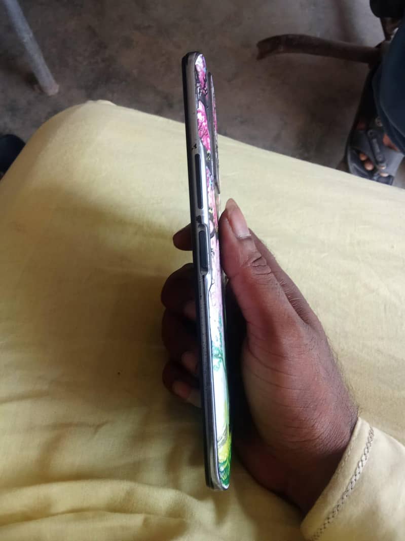 Infinix Note 11 Pro 3