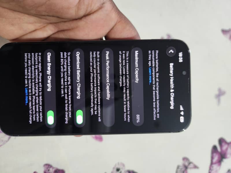 Apple iPhone 13 Pro 2