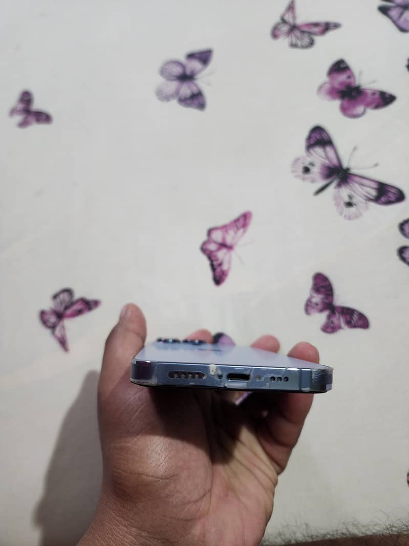 Apple iPhone 13 Pro 6
