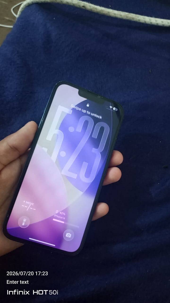 iPhone 13 3