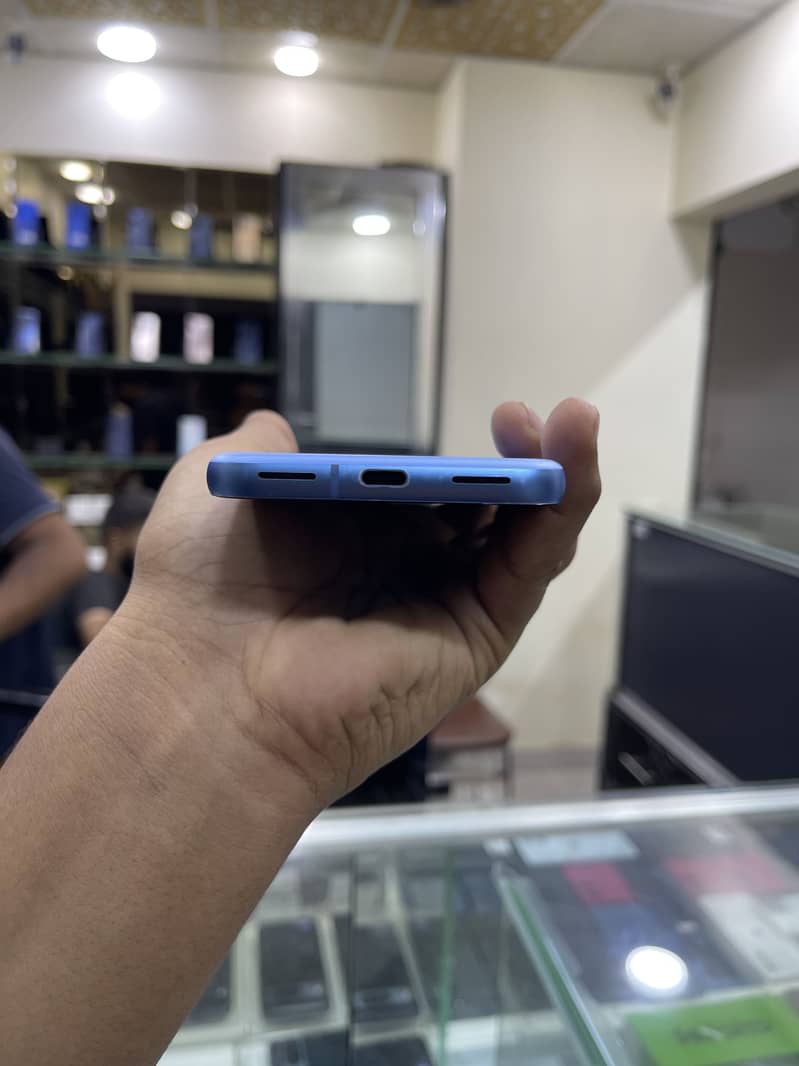 GOOGLE PIXEL 8a 3