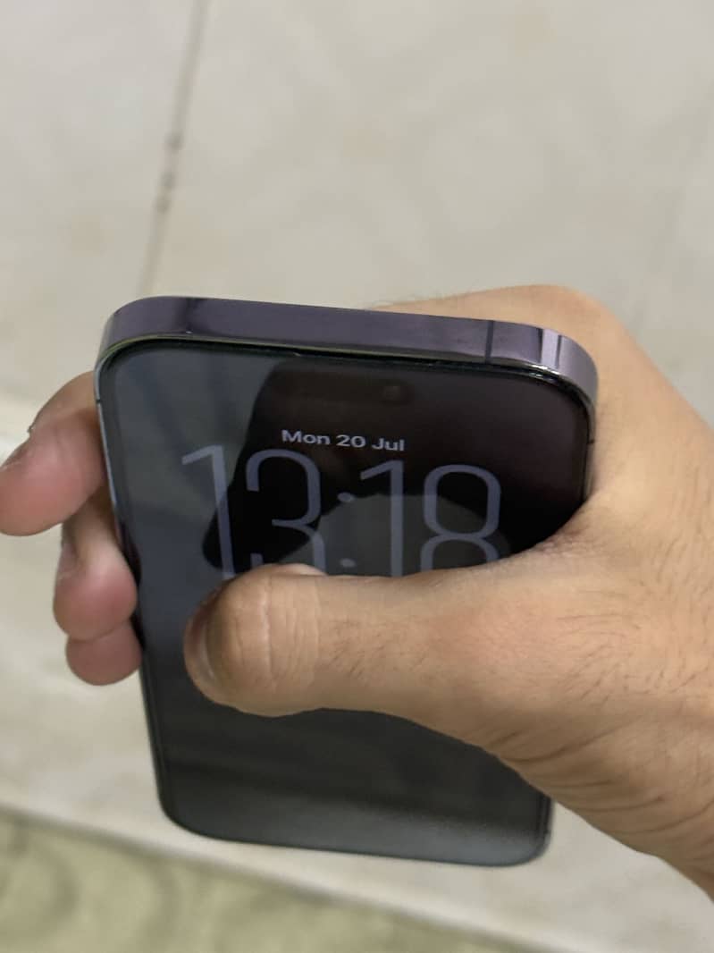 Apple iPhone 14 Pro 4