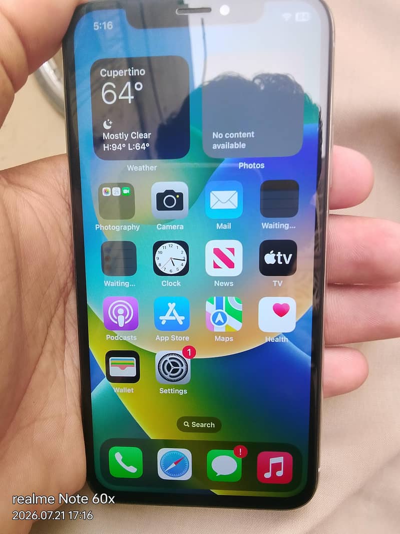 Apple iPhone X 0