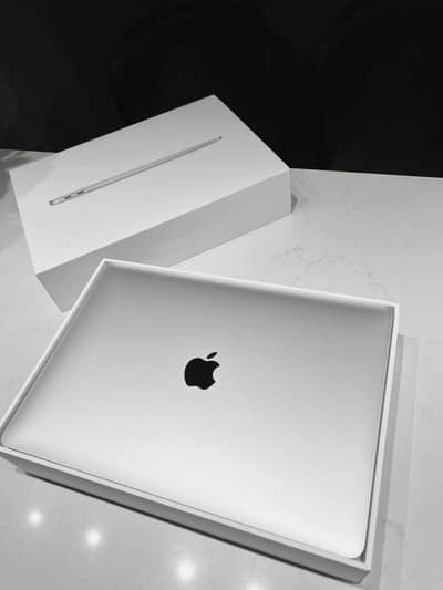 Macbook M1 Air