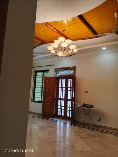 11 Marla Ground portion available for rent at G-15/1 Islamabad