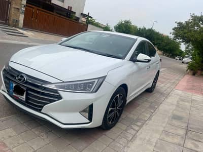 Hyundai Elantra 2.0 gls For sale