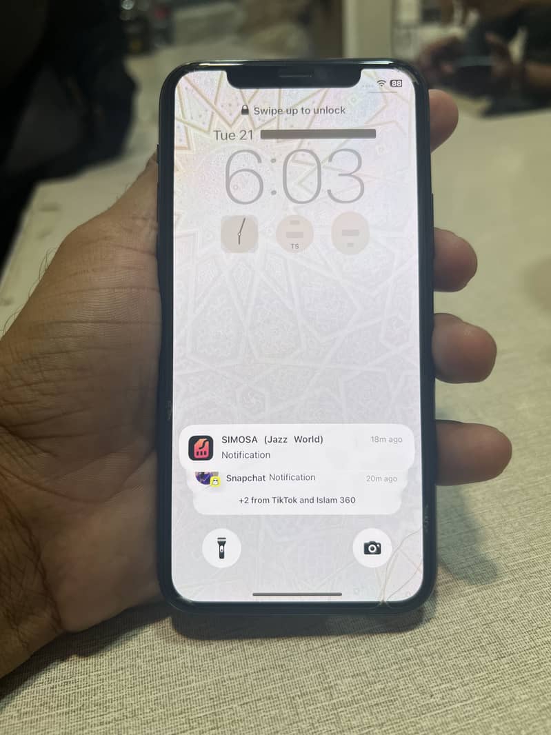 Apple iPhone 11 Pro 3