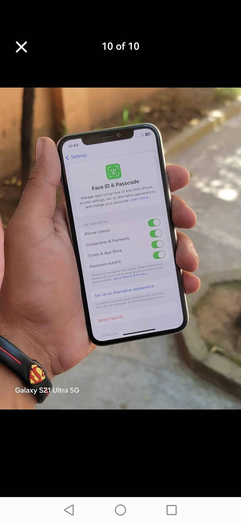 Apple iPhone 11 Pro 1