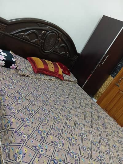 Queen size beds 03248613599