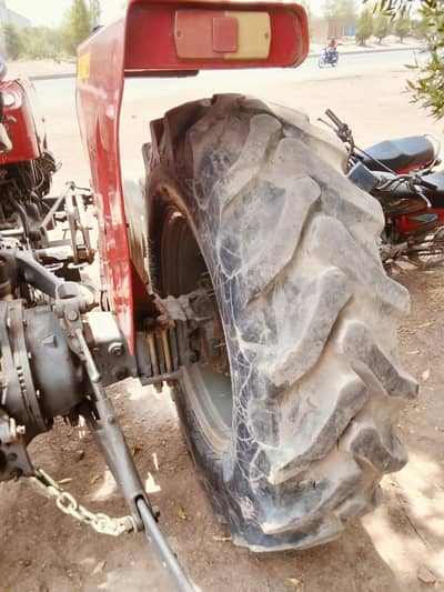 tractor 260