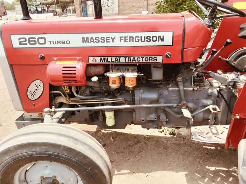 tractor 260 1