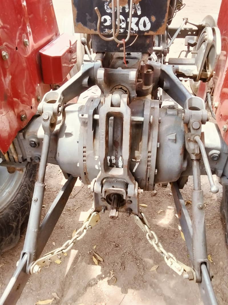 tractor 260 8