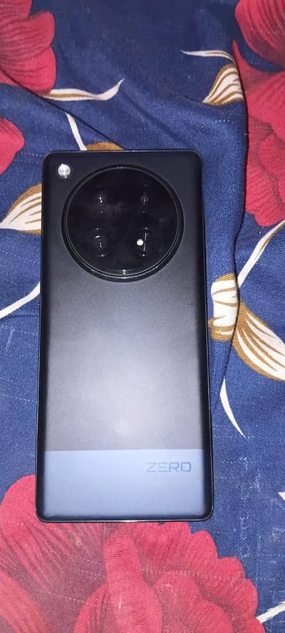 Infinix Zero 40