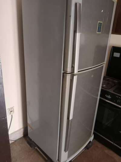 Dawlance refrigerator