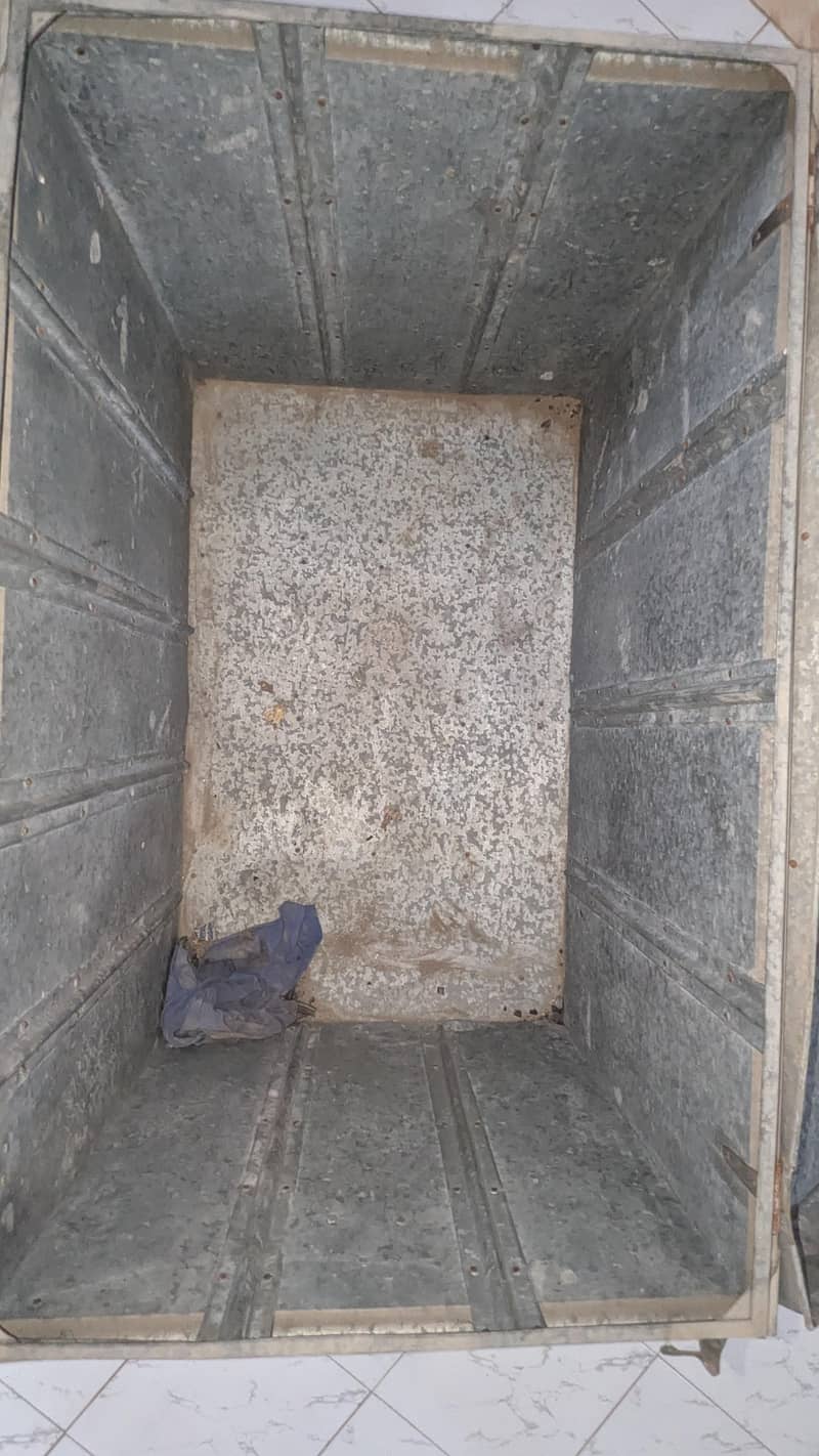 Trunk For Sell 0