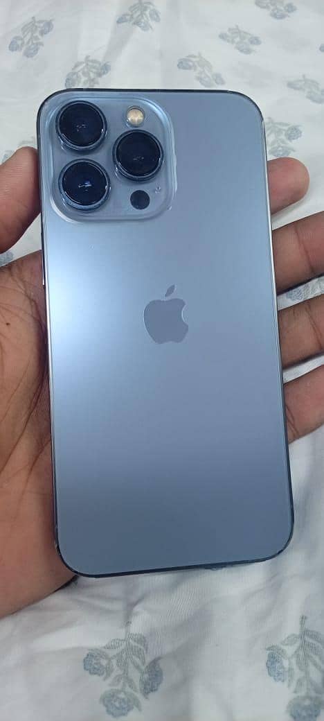 iPhone 13 Pro 6