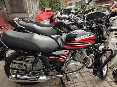 Suzuki gs150