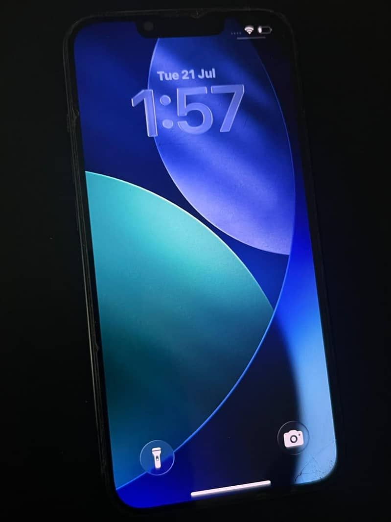 Apple iPhone 13 1