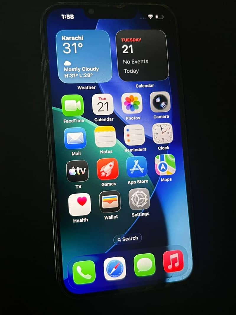 Apple iPhone 13 2