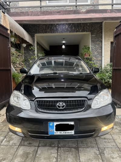 Toyota Corolla SE SALOON Model 2004