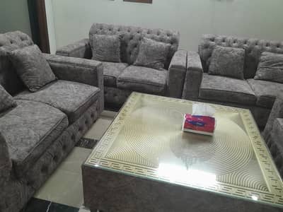 Sofa's and table