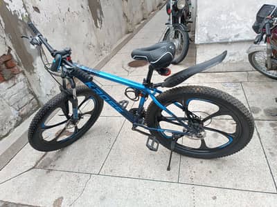 Mountain Bike for sale Like new