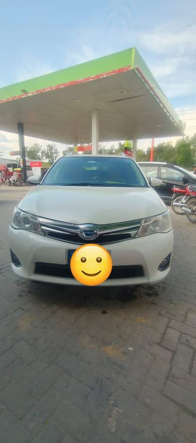 Toyota Corolla Fielder 2014