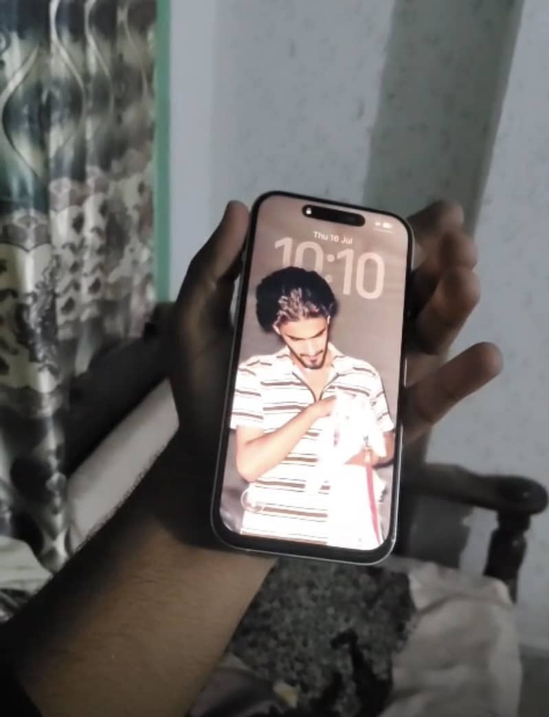 Apple iPhone 14 Pro 1