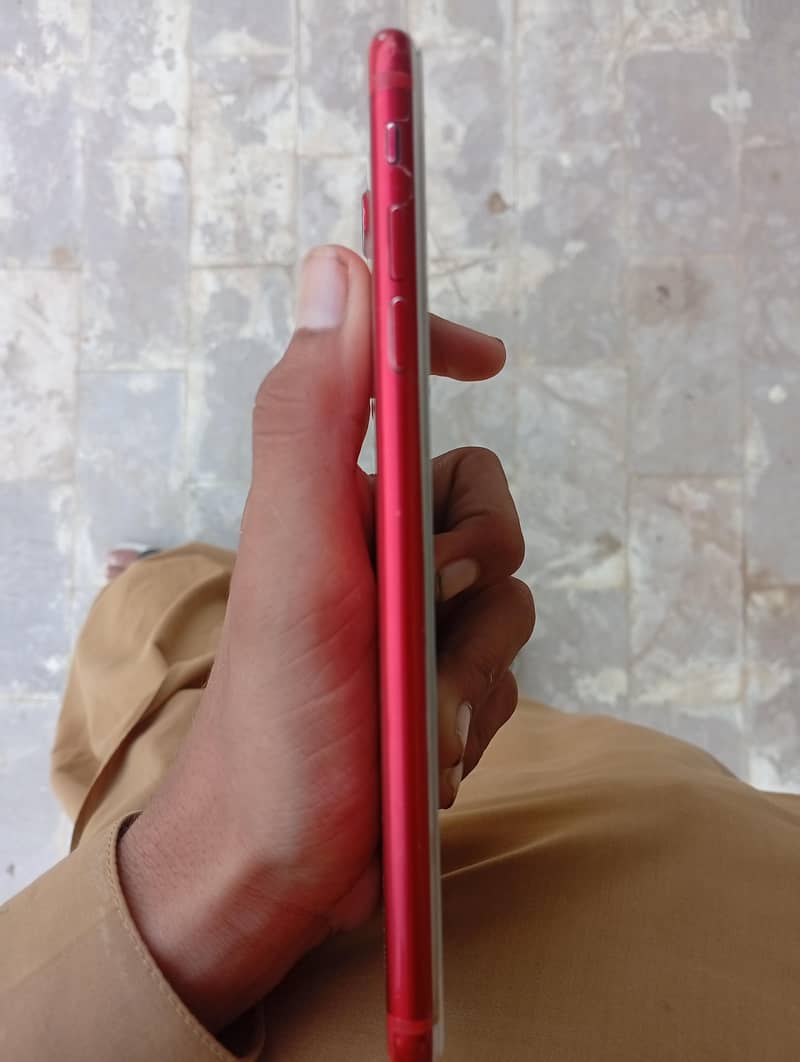 Apple iPhone 7 Plus 2