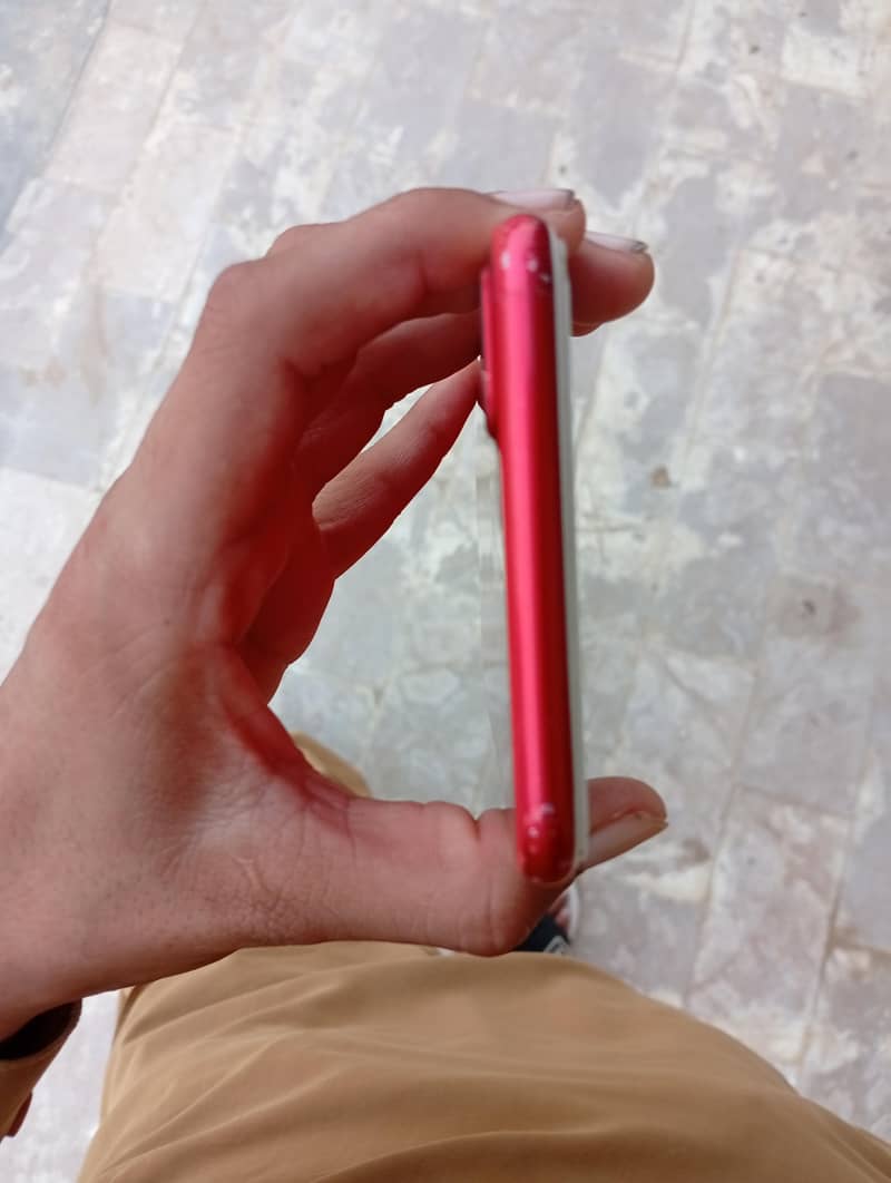 Apple iPhone 7 Plus 4