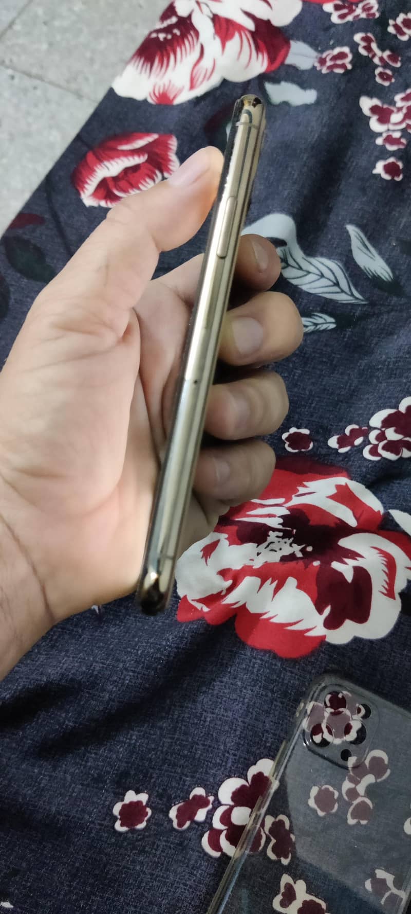 Apple iPhone 11 Pro 3