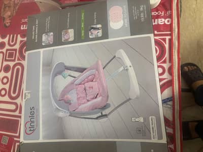 Tinnies Electric Swing for infant and toddler
