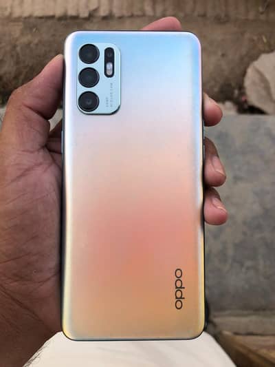 OPPO Reno6