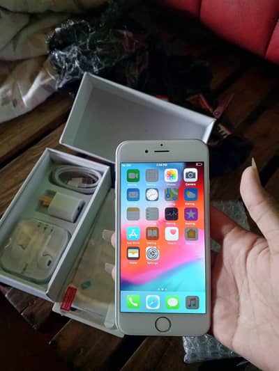 Apple iPhone 6S Plus. my WhatsApp number 0309---37---13---691