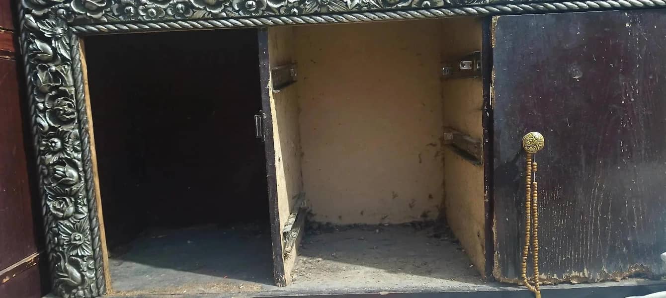 Dressing Table Structure - As Is Condition 4