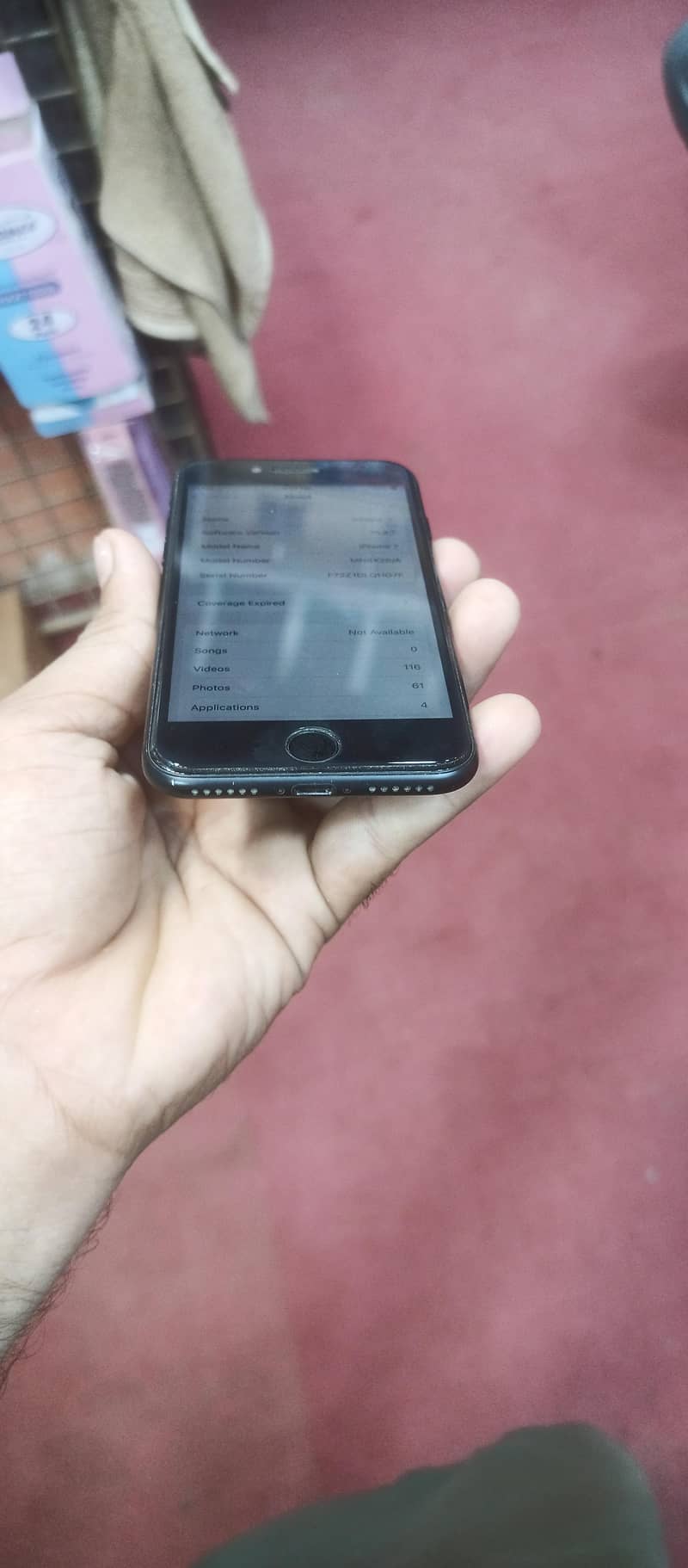 Apple iPhone 7 3