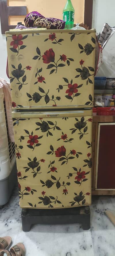 fridge all ok hai. sab Kuch working ma hai only serious buyer contact